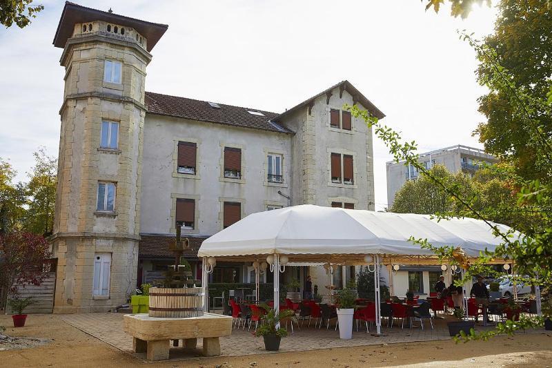 Hotel La Commanderie De Champarey Bourgoin-Jallieu Exteriér fotografie